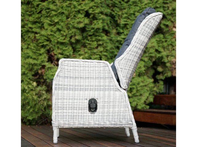 Регулируемое кресло из ротанга ВЕРОНА в комплекте с подушками серое