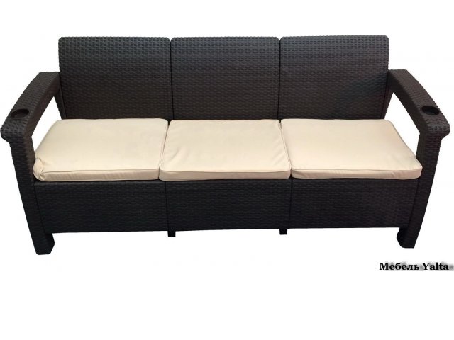 Диван трехместный Yalta Sofa 3 Seat коричневый