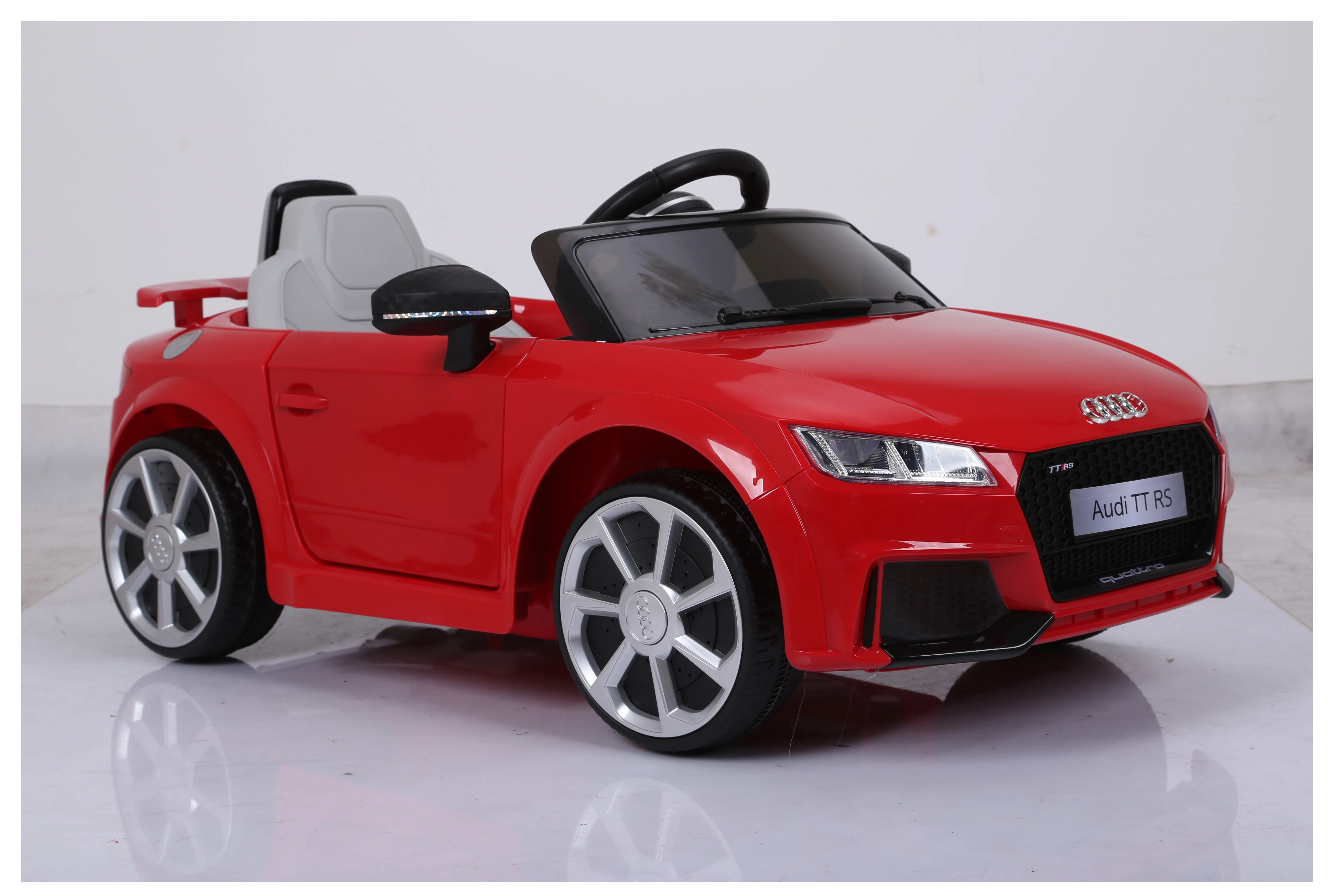 Shenzhen Toys автомобиль Audi TT RS je1198